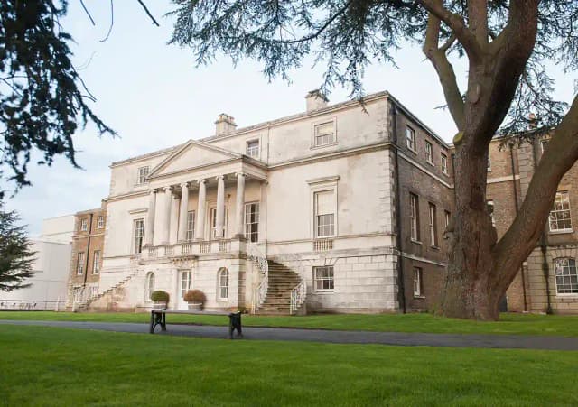 MBA with Placement at Roehampton