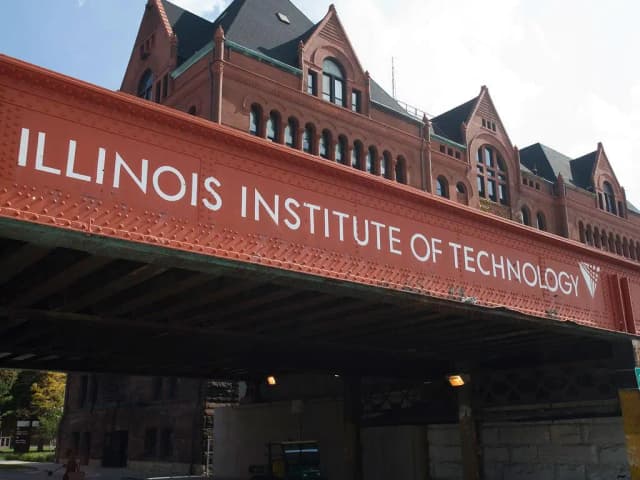 BS Astrophysics at IllinoisTech Chicago